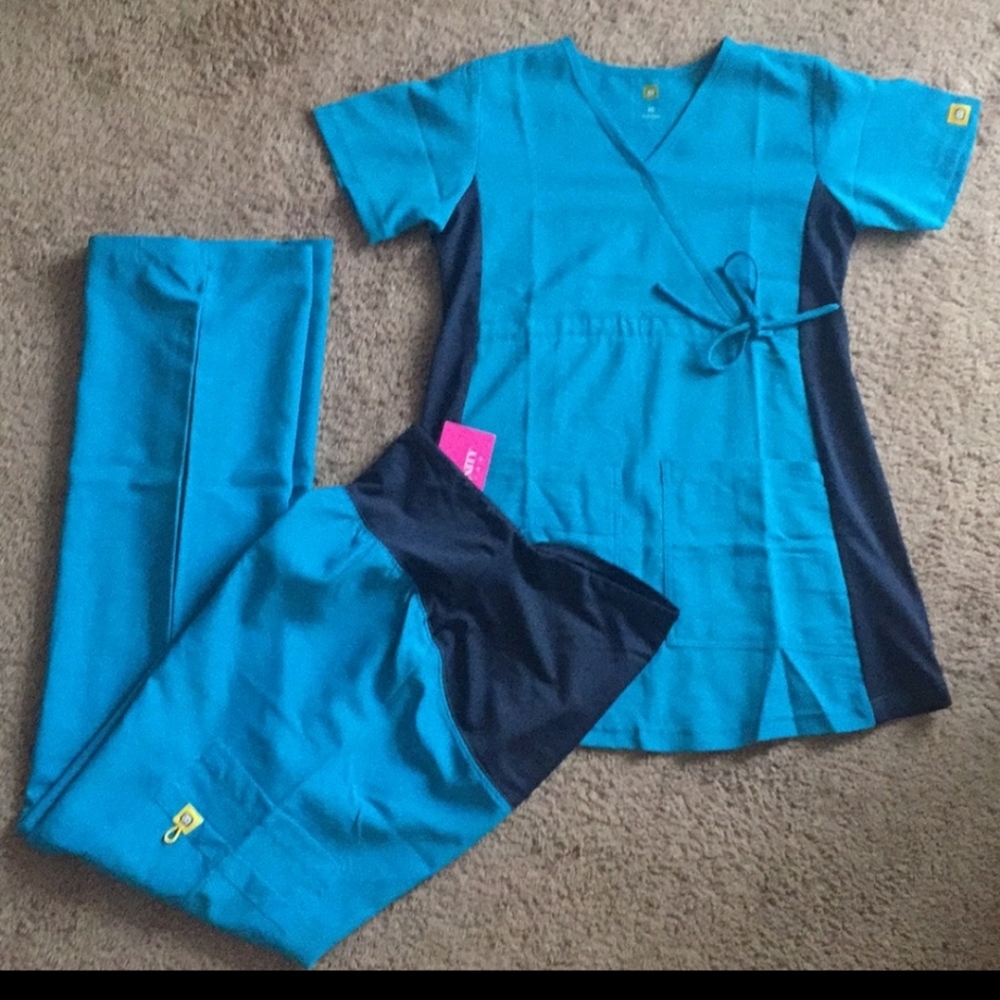 Maternity scrubs pink